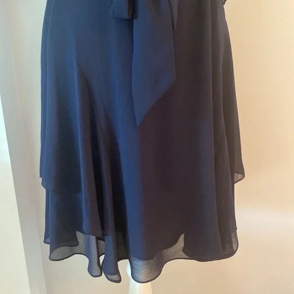 Lauren Ralph Lauren NWT  dress. - Picture 4 of 13